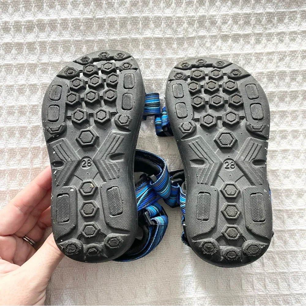 Sports Scotland Kids Black and Blue Sandals size 28